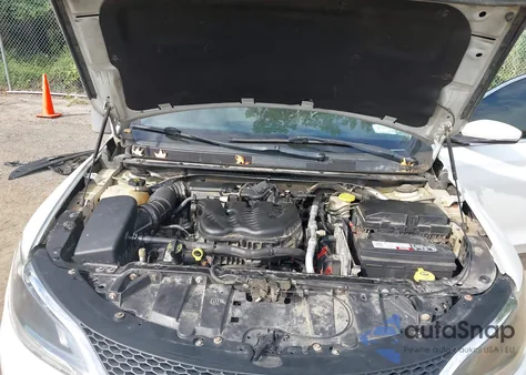 2015 Chrysler 200 C from USA, damaged, VIN 1C3CCCEG3FN583370